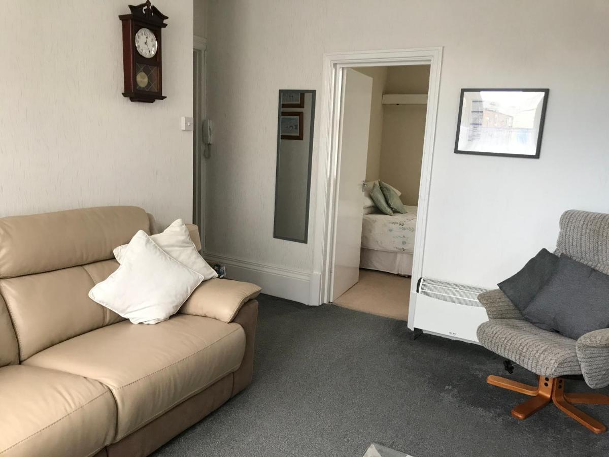 Parade Holiday Apartments Scarborough Eksteriør billede